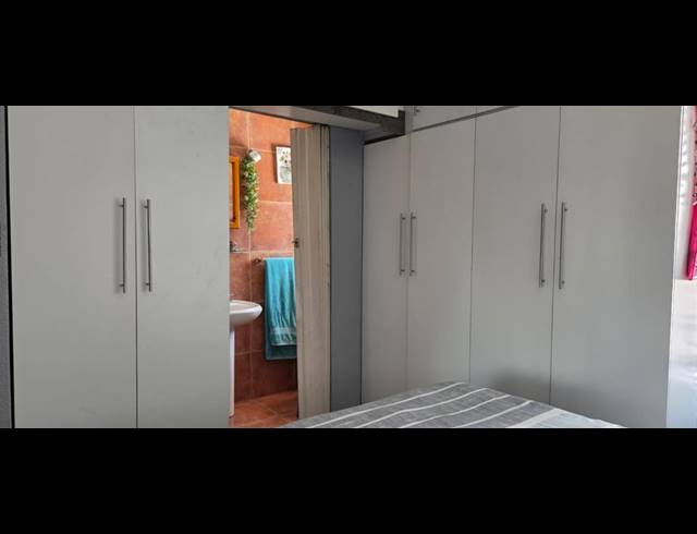 3 BEDROOM CLUSTER FOR SALE IN SOUTH CREST